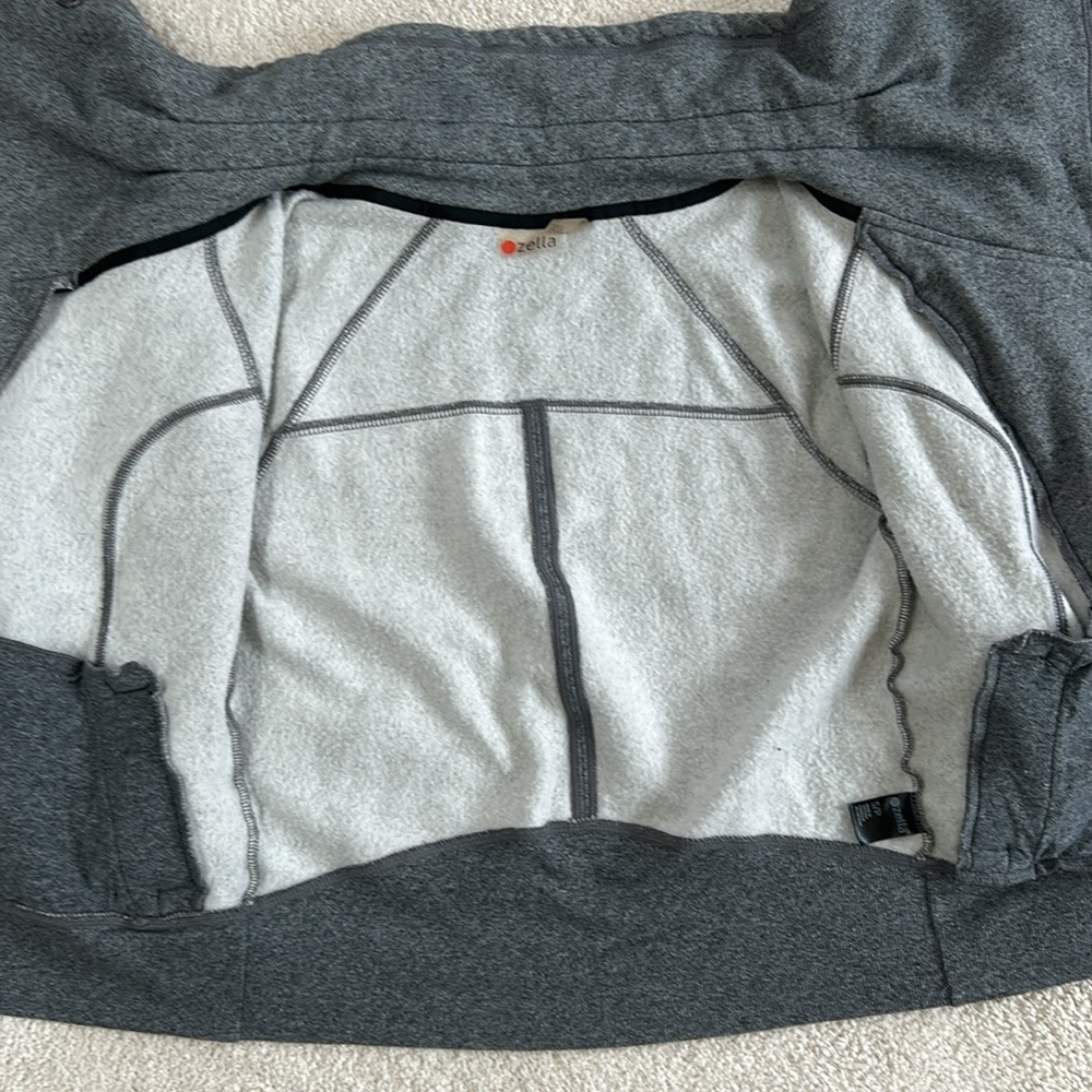 Zella Bomber Style Jacket-EUC!! - Picture 4 of 10